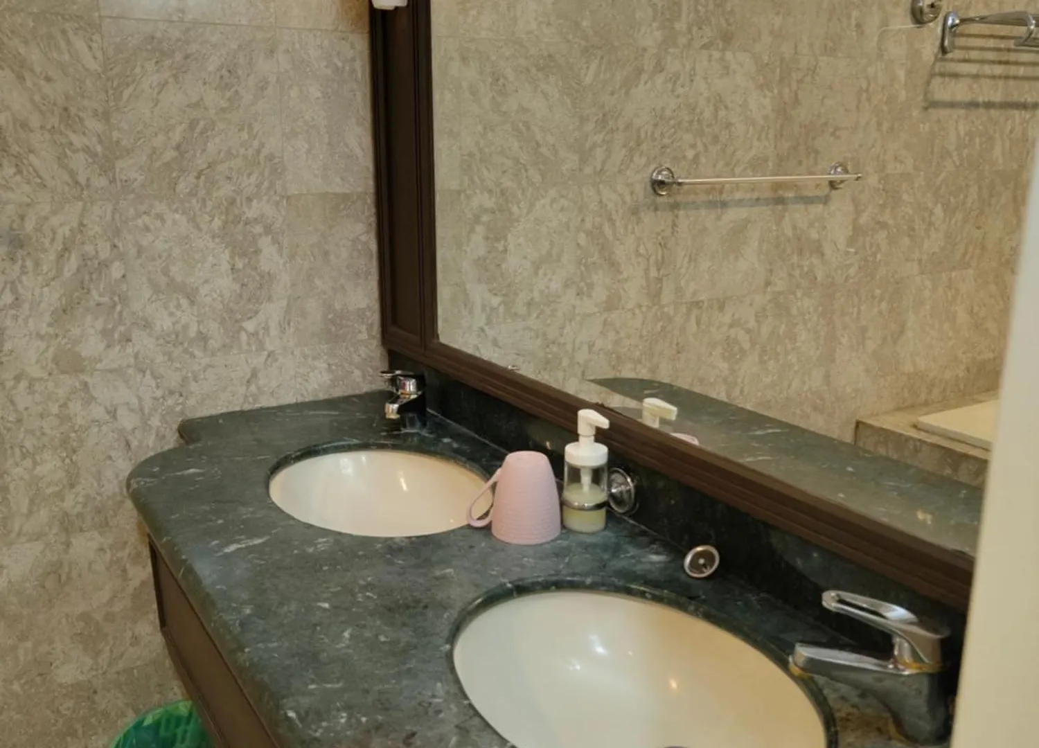 Times Square Services Star Apartment At East Lobby Kuala Lumpur Malaysia