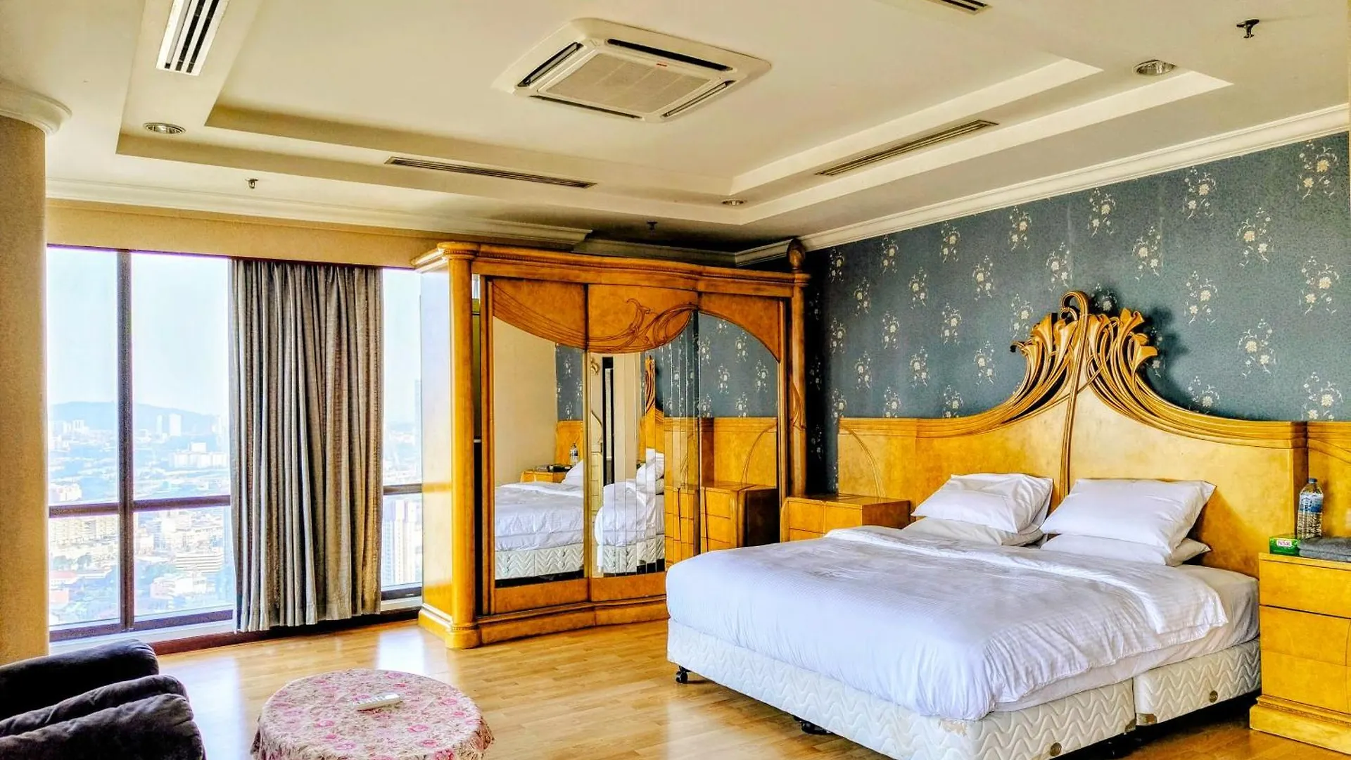 Times Square Services Star Apartment At East Lobby Kuala Lumpur