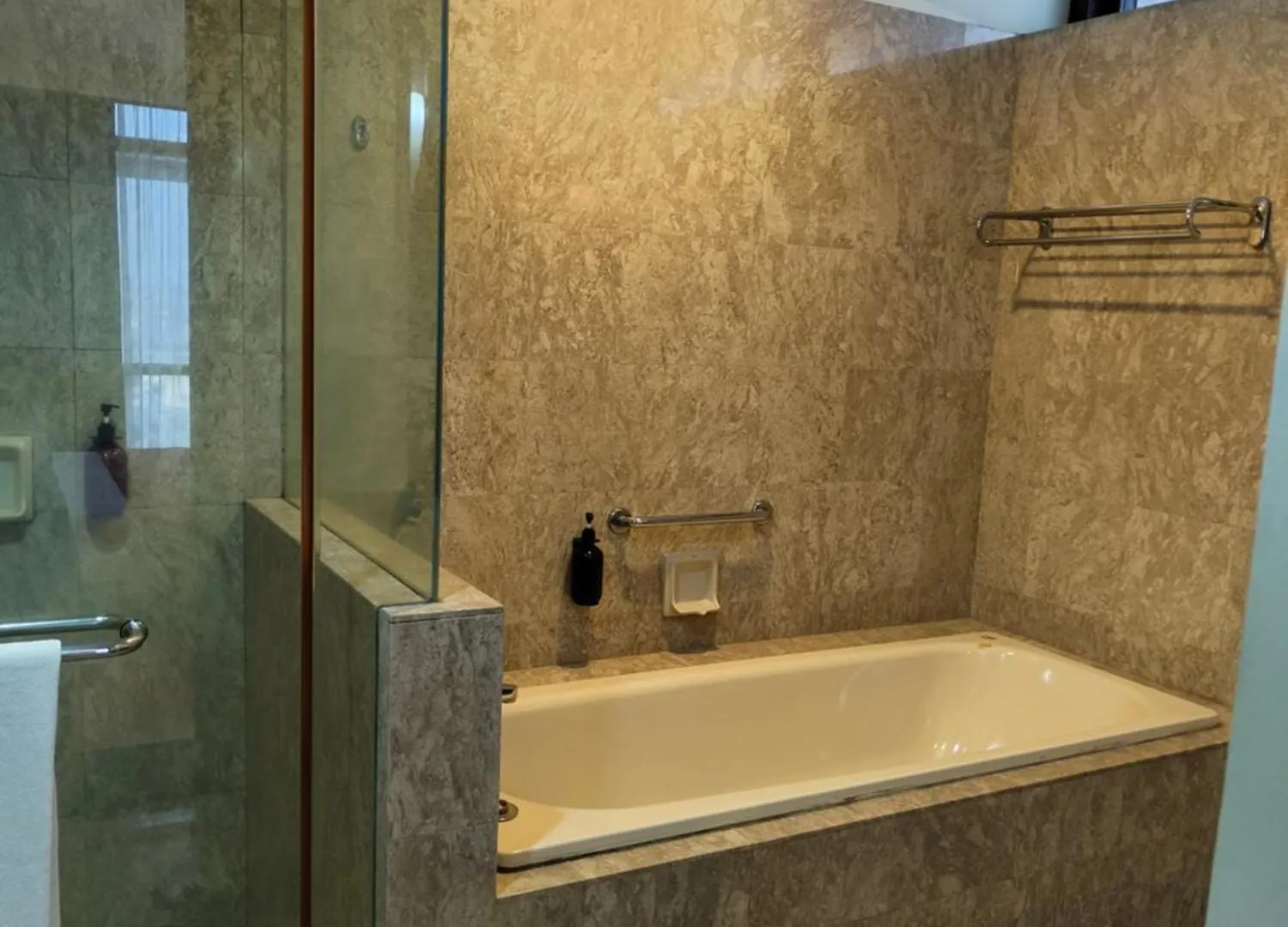 Times Square Services Star Apartment At East Lobby Kuala Lumpur