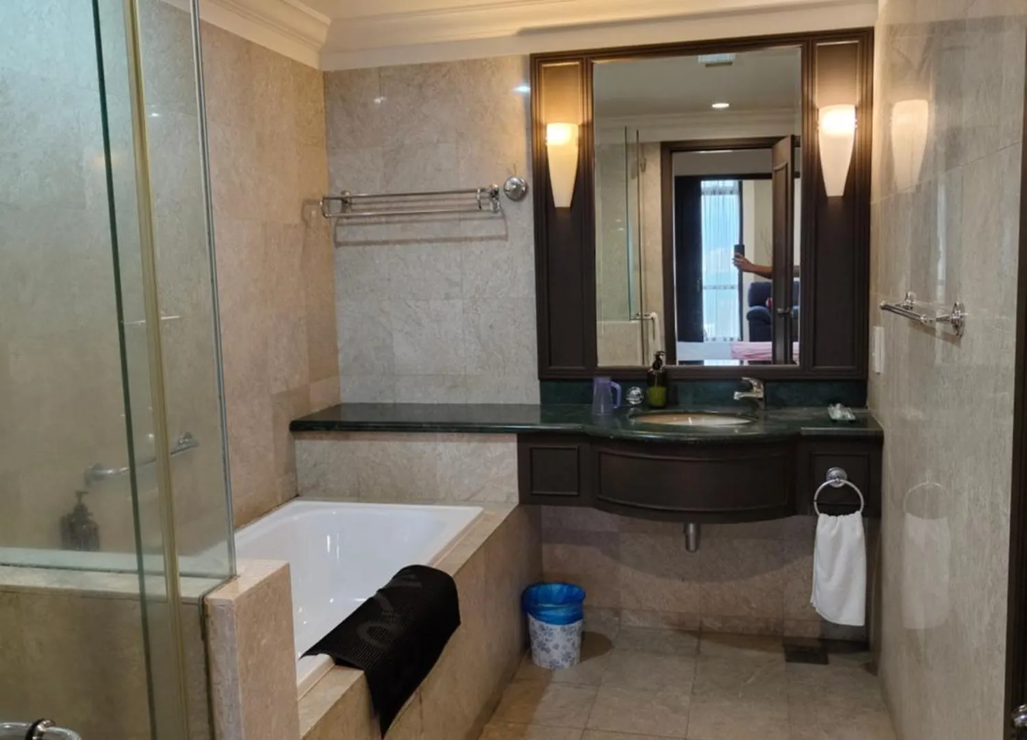 Times Square Services Star Apartment At East Lobby Kuala Lumpur