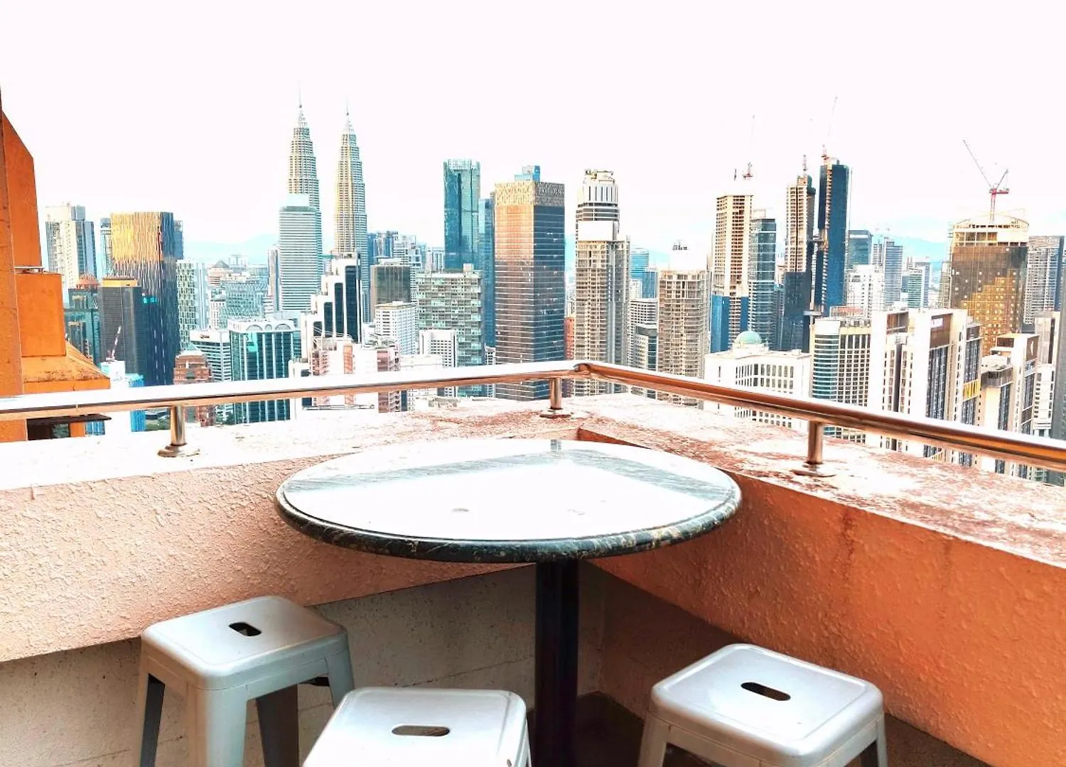 Times Square Services Star Apartment At East Lobby Kuala Lumpur