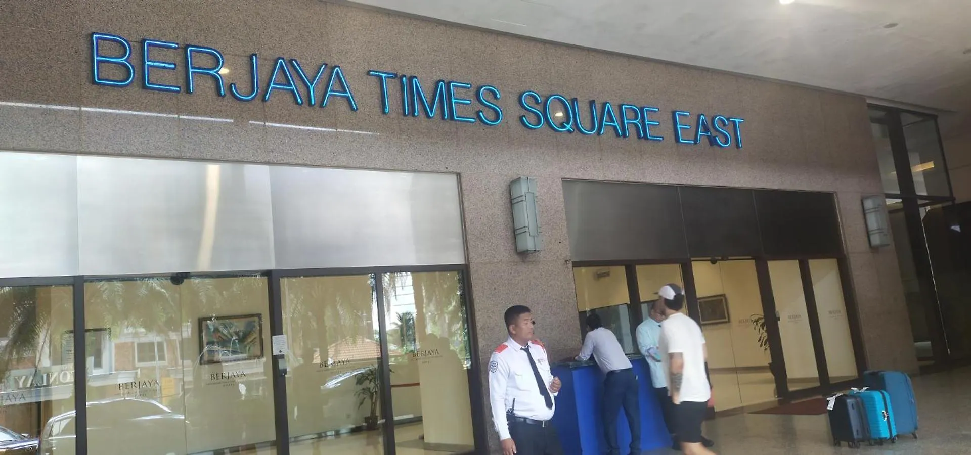 Times Square Services Star Apartment At East Lobby Kuala Lumpur